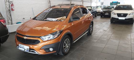 CHEVROLET ONIX 1.4 MPFI ACTIV 8V FLEX 4P AUTOMÁTICO
